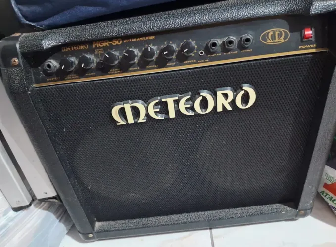 Amplificador guitarra 