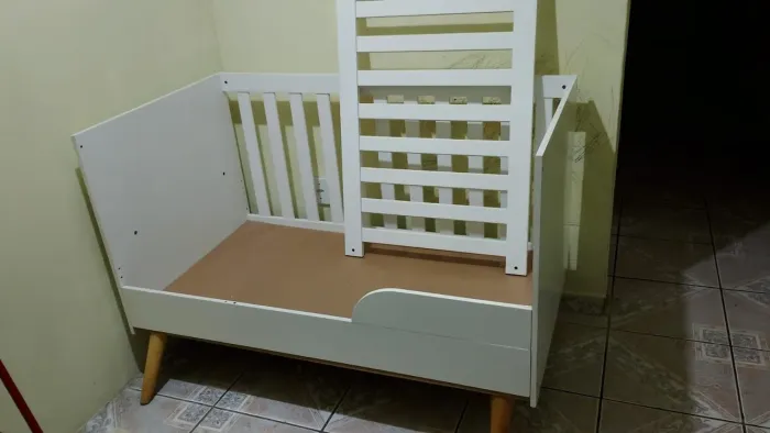Berço Americano Retrô, pouco tempo de uso e em ótimo estado.