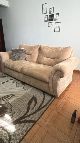 Sofá super conservado