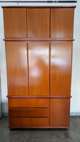 ROUPEIRO DE MADEIRA MODULADO 1,20CM CONSERVADO
