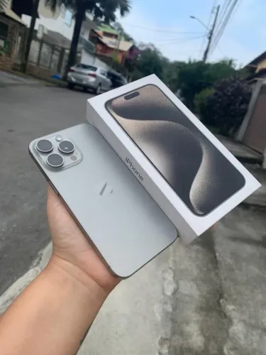 iPhone 15 Pro Max