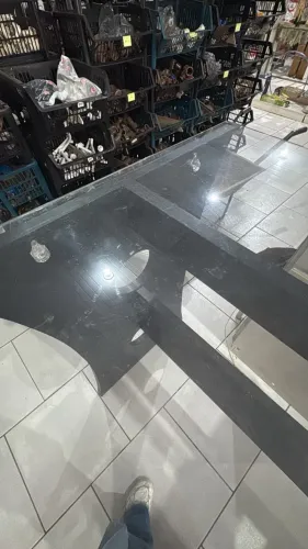 mesa balcão alta expositor