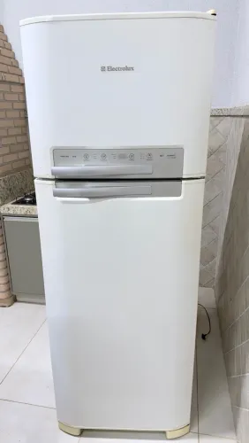 Geladeira Eletrolux