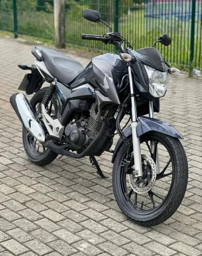 XRE 300 2021