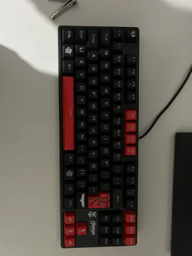 Teclado mecânico redragon FLAMENGO