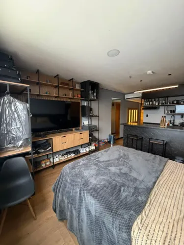 Excelente Flat MOBILIADO - Bairro Adrianopolis