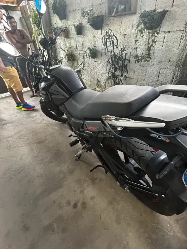 Moto 150 cilindradas