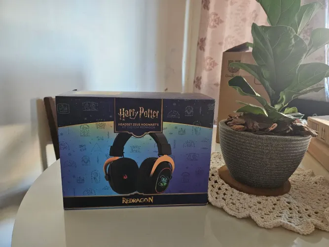 Headset Gamer Redragon Harry Potter Zeus 7.1, Edição Especial