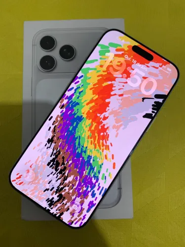 iPhone 17 pro max - Branco 256 Gigas