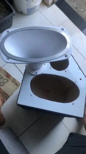 Vendo capelinha de corneta e Tweet entrego com a lente pirapemas 120 reais 