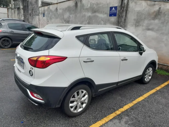 JAC T5 1.5 Jet Flex 16V 5P Mec. 2017