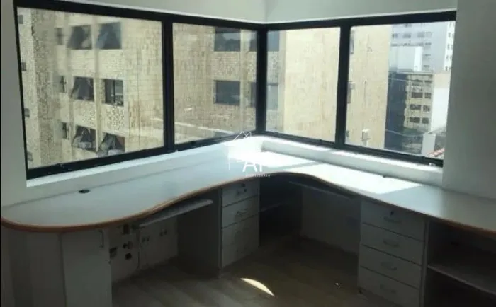 Sala Comercial para Locação, 1 vaga(s), 33 m²