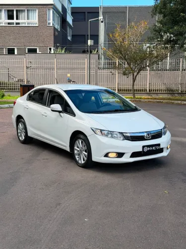 Honda Civic Sedan LXR 2.0 Flexone 16V Aut. 4P 2014