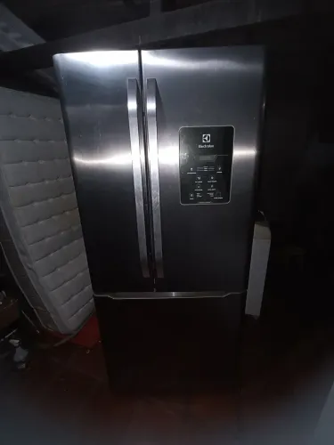 Geladeira Eletrolux Frost Free 630 litros inox