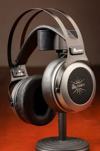 Fone de Ouvido Hi-fi Kiwi Ears Altruva - Zero, apenas testado.