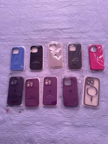 Vendo kit de capinhas iPhone 14 Pro