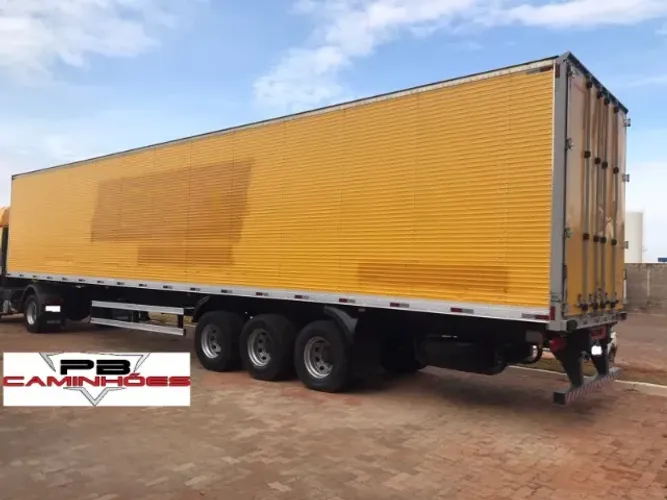 CARRETA BAÚ FACCHINI 30 PALETES - 2022/2022 COM PNEUS NOVOS.