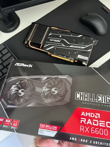 Placa de video RX 6600