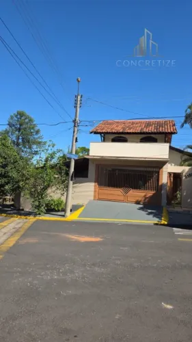 Casa para locação com 274 m² e 3 quartos em Samambaia Parque Residencial, Bauru - SP