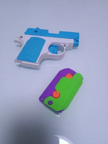 Pistolinha + faquinha anti-stress