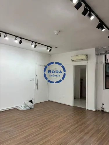Conjunto Comercial para Alugar em Santos - Centro, 60 m² por R$ 2.500,00