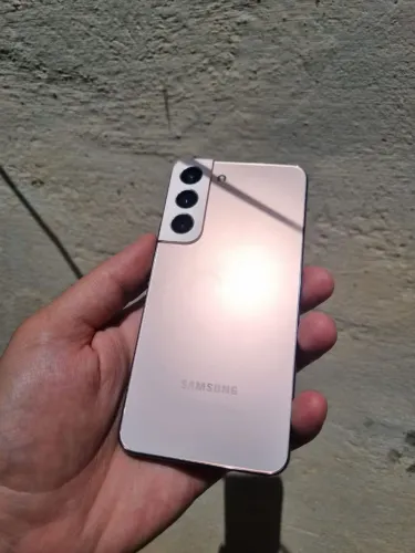 Samsung Galaxy S22