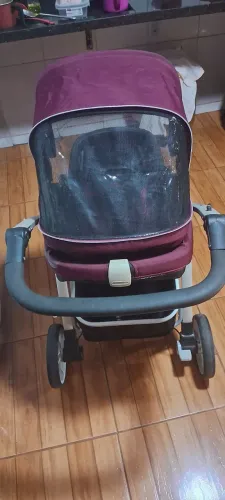 Carrinho  de  bebê  ...