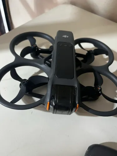 Drone Avata 2 Fly More Combo