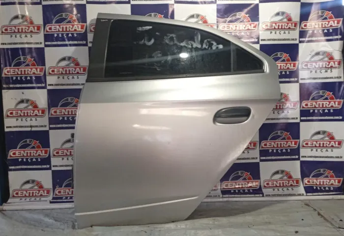 Porta traseira esquerda Onix 2015/19