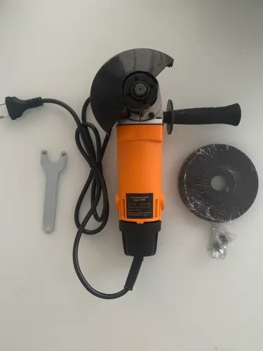 Esmerilhadeira Lixadeira Angular R$ 220 Com 3 discos