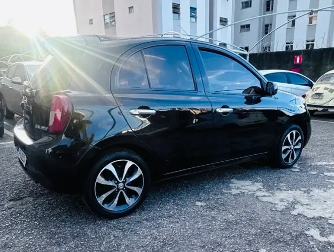 Nissan March SL 1.6 16V Flexstart 5P Aut. 2017
