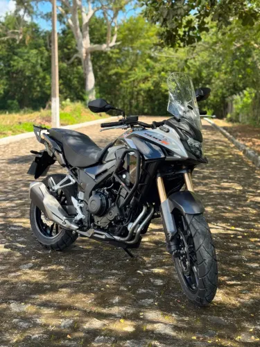 Honda CB500X 2022/2023. Impecável e Pronta para Rodar .