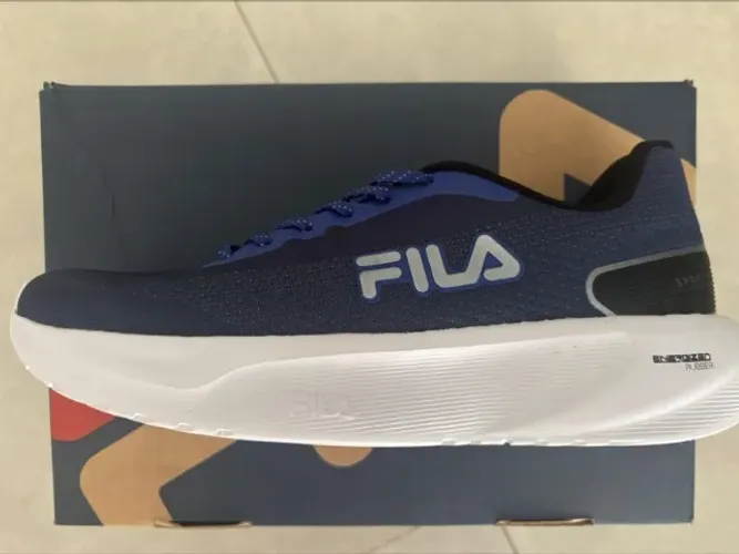 Tenis Fila Spry - Tamanho 41
