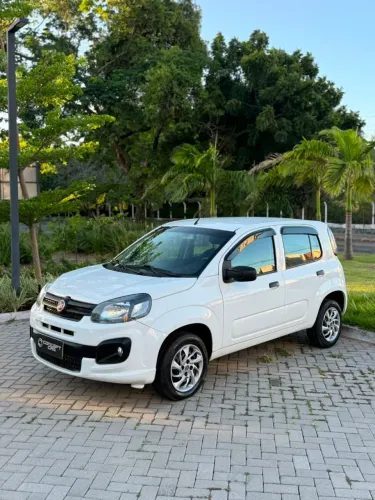 Fiat Uno Attractive 1.0 EVO Fire Flex 8V 5P 2021