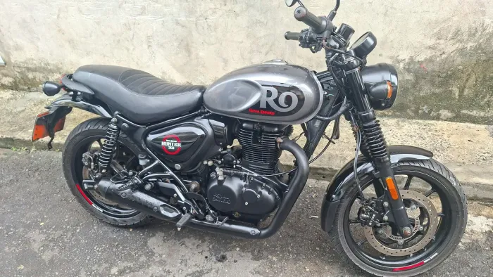 Royal Enfield 350cc ? 2024/2025, único dono, impecável<br>
