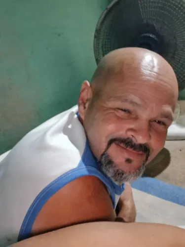 Sou ajudante de obra