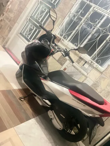 Vendo Honda PCX 150 ano 2018