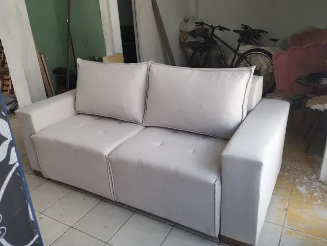 Sofá retrátil
