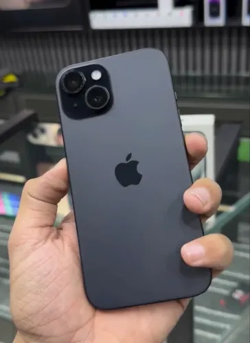 IPHONE 15 - 128GB pra sair logo 