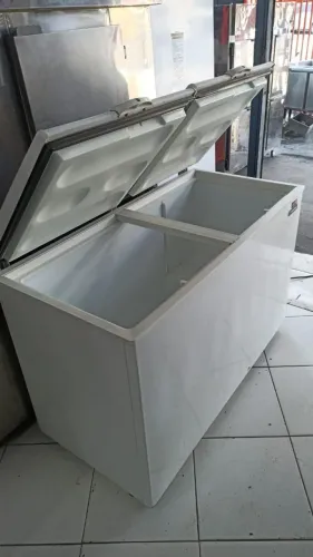 Freezer 2 portas com serpentina interna