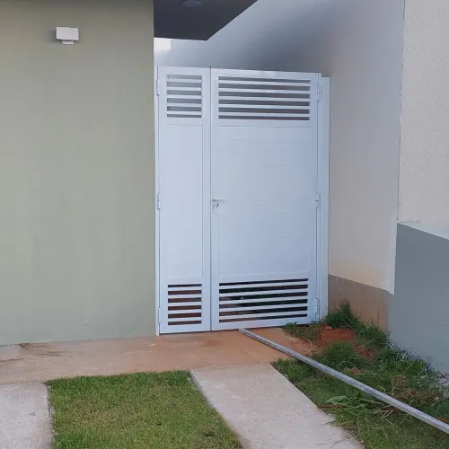 Casa para Venda em Sorocaba, Alto da Boa Vista, 2 dormitórios, 1 banheiro, 1 vaga