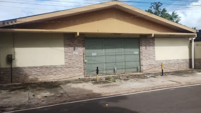 Galpão 450 m2 com terreno aluguel 5 mil
