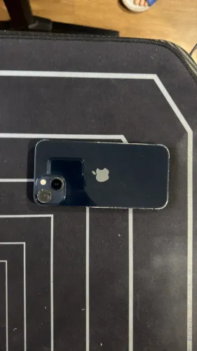 iPhone 13 - Usado