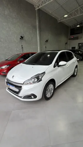 Peugeot 208 Allure 1.2 Flex 12V 5P Mec. 2018