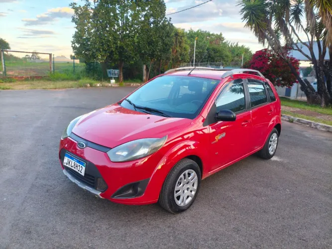 Ford Fiesta SE 1.0 8V Flex 5P 2014