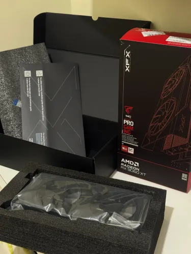 Placa de Vídeo XFX RX 9060 XT OC Gaming AMD Radeon, 16GB, GDDR6, 128bits, 20 Gbps