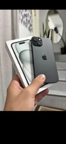 Vendo iPhone 15 zerado com caixa e tudo mas mas informações chamar no whatsapp *