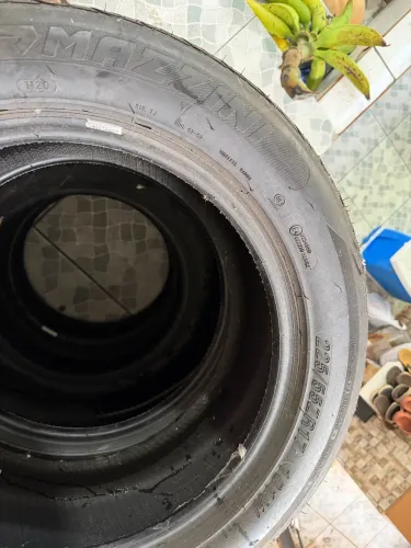 Vendo pneu aro 17 4 pneus