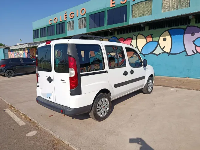 Fiat Doblo Essence 1.8 Flex 16V 5P 2021