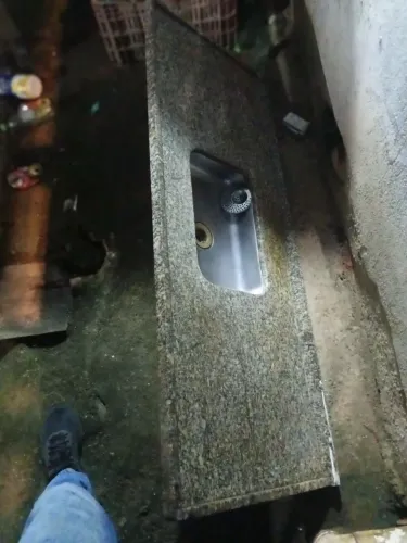 Vendo uma pia valor 150 reais